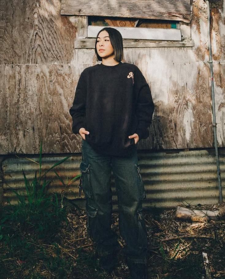 Hoodies & Sweatshirts